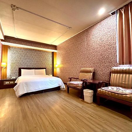 Hotel Lee-Chan Tajpej Kültér fotó
