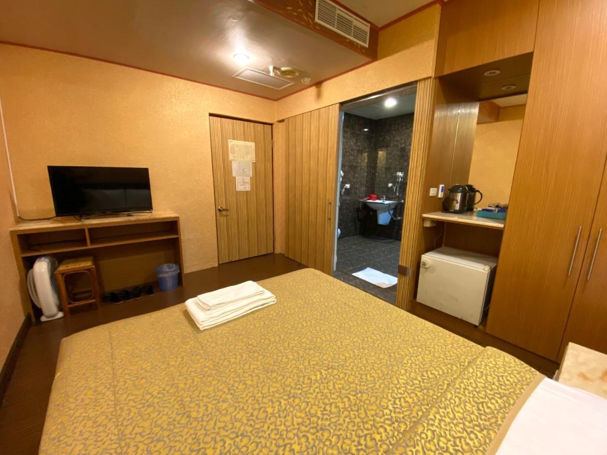 Hotel Lee-Chan Tajpej Kültér fotó